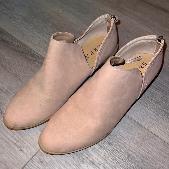 Aldi Serra Ladies Camel Tan Vegan Leather Ankle Cut Out Booties Shoes Size 9 - Picture 1 of 7
